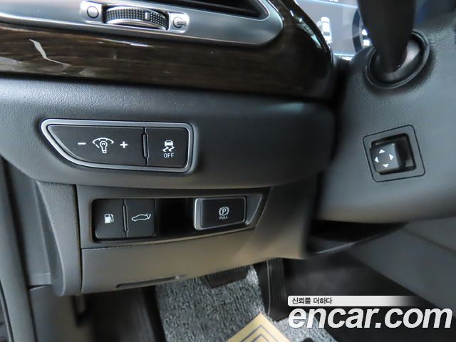 Genesis EQ900 3.8 GDI AWD Luxury 2018 — фото 18
