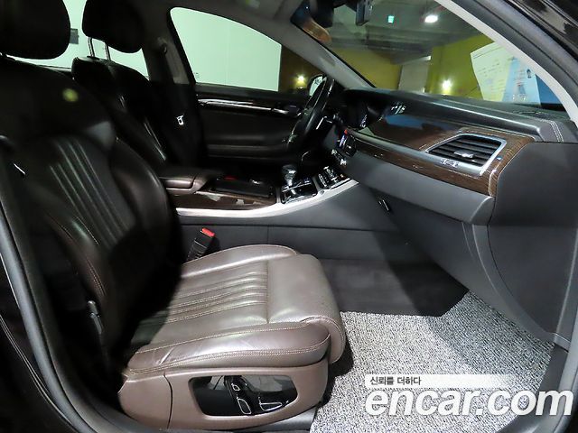 Genesis EQ900 3.8 GDI AWD Luxury 2018 — фото 24
