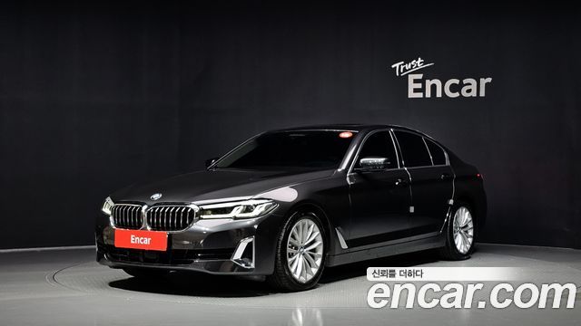 BMW 5 Series (G30) 520i Luxury