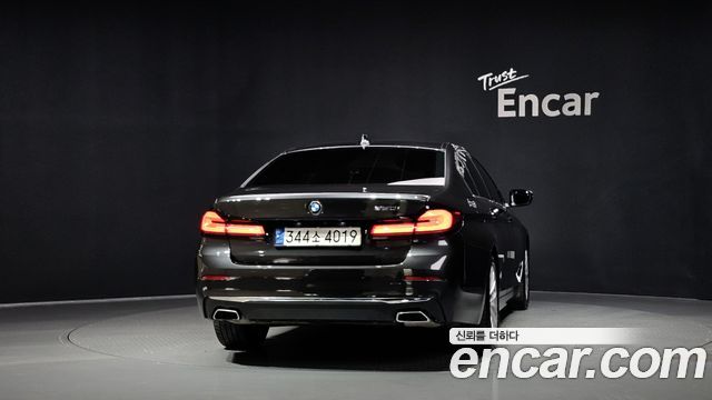 BMW 5 Series (G30) 520i Luxury 2021 — фото 4