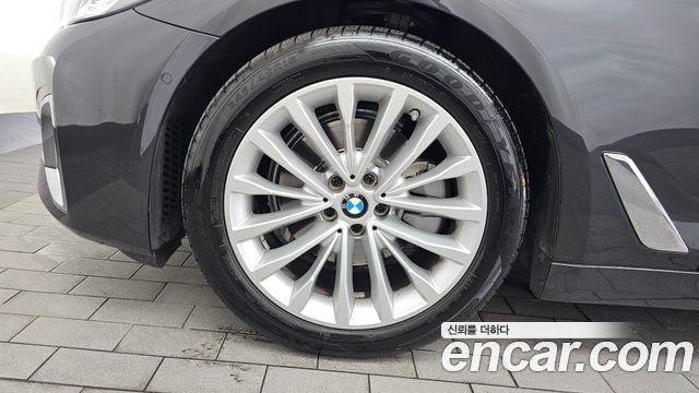BMW 5 Series (G30) 520i Luxury 2021 — фото 5