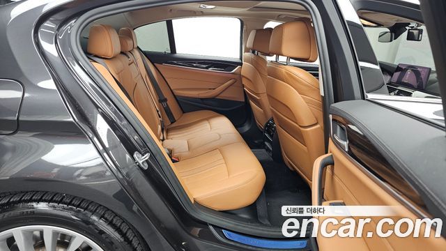 BMW 5 Series (G30) 520i Luxury 2021 — фото 12