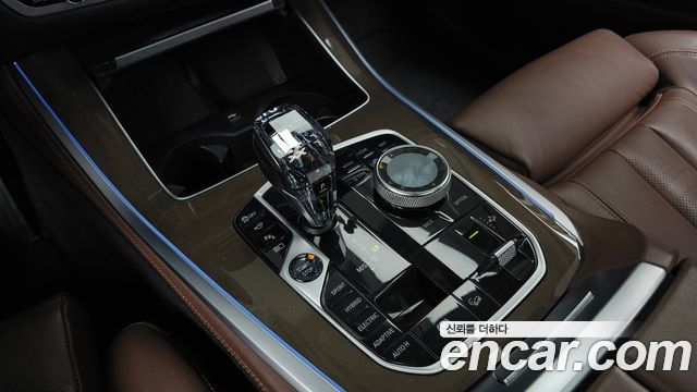 BMW X5 (G05) xDrive 45e xLine 2022 — фото 9