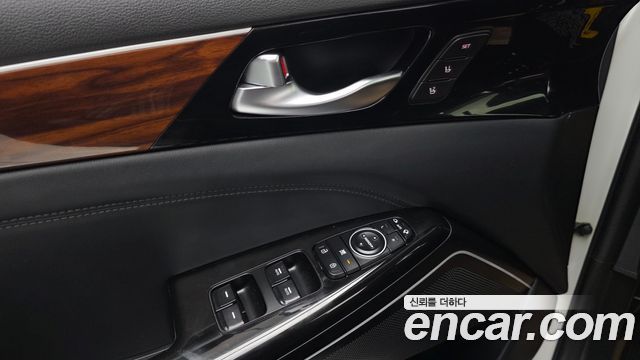 Kia K7 2.4 GDI Prestige 2016 — фото 28