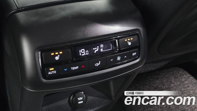 Hyundai Palisade Diesel 2.2 2WD Le Blanc 2024 — фото 34