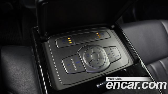 Hyundai Genesis BH330 Premium Standard 2013 — фото 19