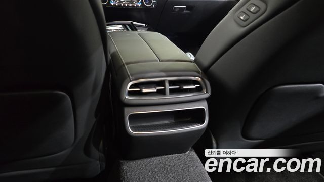 Genesis G80 (RG3) Gasoline 2.5 Turbo AWD 2022 — фото 35