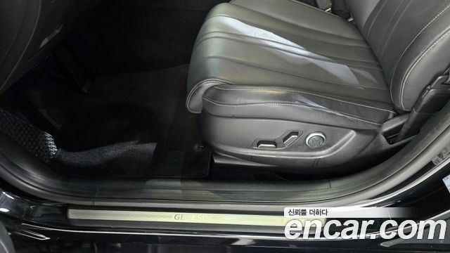 Genesis G80 (RG3) Gasoline 2.5 Turbo AWD 2022 — фото 36