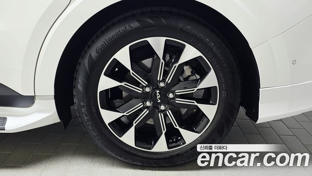Kia Carnival (IV) Gasoline 4-Seater Hi-Limousine (Special) 2023 — фото 21