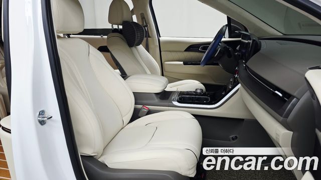 Kia Carnival (IV) Gasoline 4-Seater Hi-Limousine (Special) 2023 — фото 26