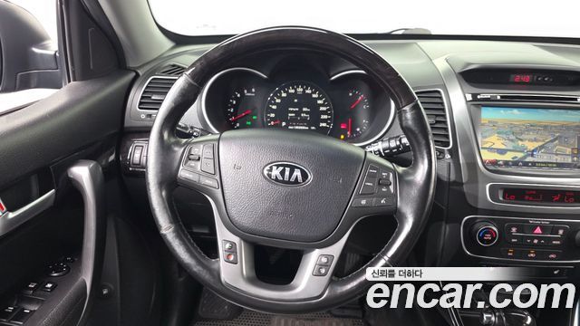 Kia Sorento R Diesel 2.0 2WD Trendy 2014 — фото 13
