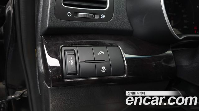 Kia Sorento R Diesel 2.0 2WD Trendy 2014 — фото 17