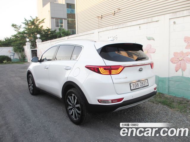 Kia Sportage (IV) Gasoline 2.0 2WD Noblesse 2018 — фото 2