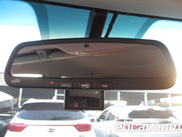 Kia Sportage (IV) Gasoline 2.0 2WD Noblesse 2018 — фото 17