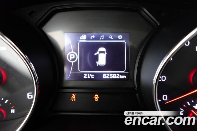 Kia Carnival 11-seater Prestige 2016 — фото 16