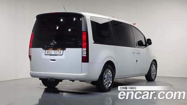 Hyundai Staria L3.5 Cargo 3-Seater Modern 2022 — фото 2