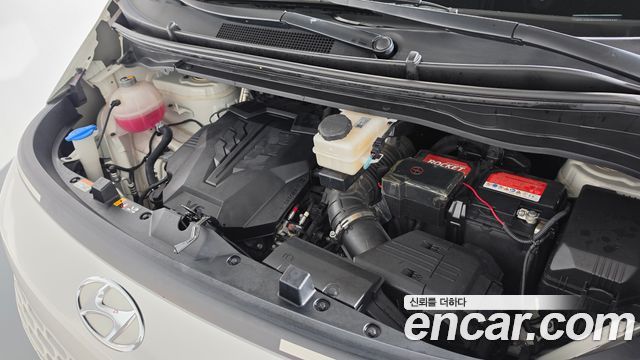 Hyundai Staria L3.5 Cargo 3-Seater Modern 2022 — фото 6
