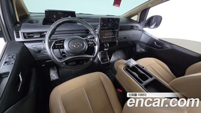 Hyundai Staria L3.5 Cargo 3-Seater Modern 2022 — фото 7