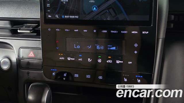 Hyundai Staria L3.5 Cargo 3-Seater Modern 2022 — фото 13