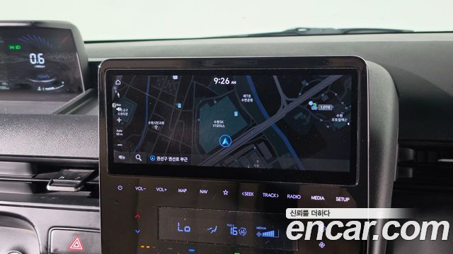 Hyundai Staria L3.5 Cargo 3-Seater Modern 2022 — фото 14