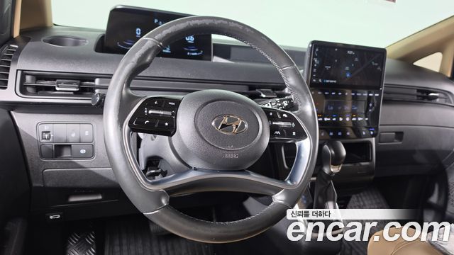Hyundai Staria L3.5 Cargo 3-Seater Modern 2022 — фото 15