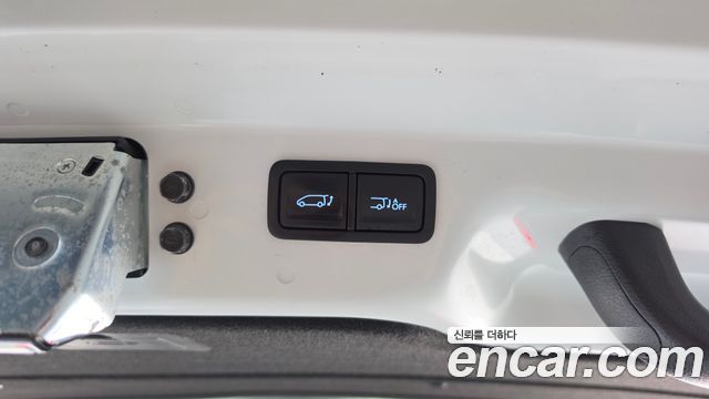 Hyundai Staria L3.5 Cargo 3-Seater Modern 2022 — фото 20