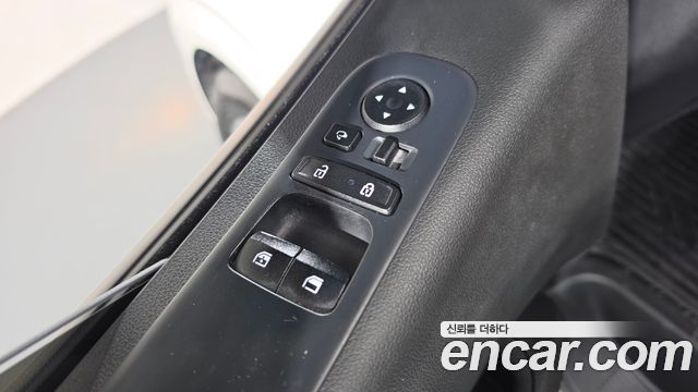 Hyundai Staria L3.5 Cargo 3-Seater Modern 2022 — фото 35