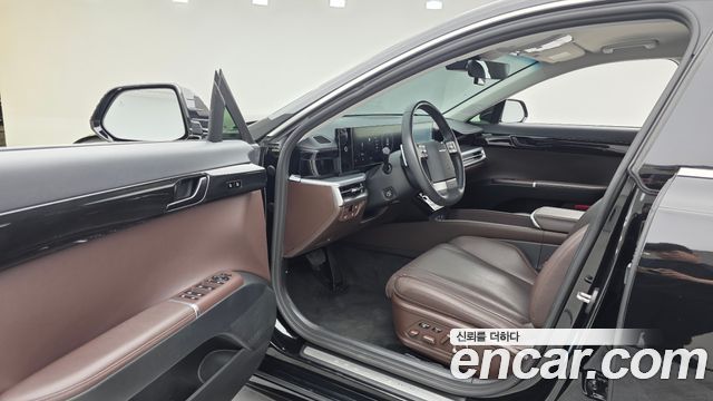 Hyundai Grandeur (GN7) 2,5 Gasoline 2WD Exclusive 2023 — фото 10