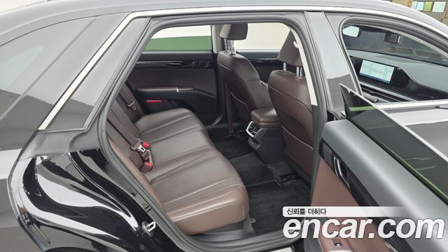 Hyundai Grandeur (GN7) 2,5 Gasoline 2WD Exclusive 2023 — фото 12