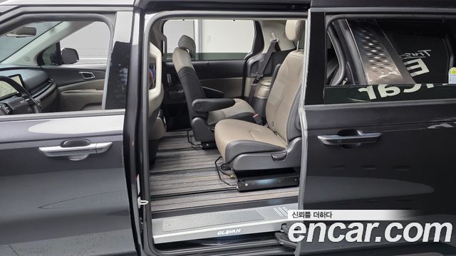 Kia Carnival (IV) HEV 9seater Nobless 2026 — фото 30