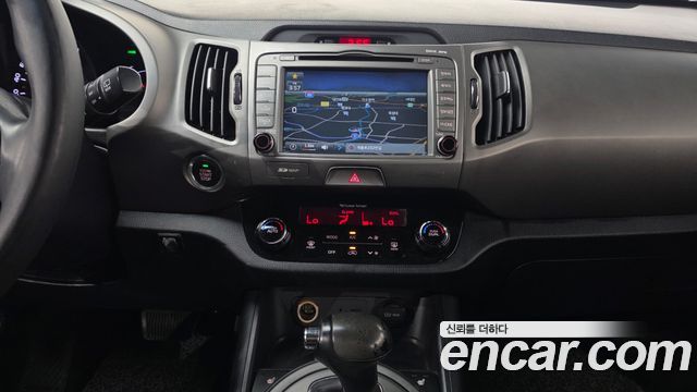 Kia Sportage R Diesel 2WD Trendy 2014 — фото 18