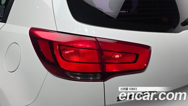 Kia Sportage R Diesel 2WD Trendy 2014 — фото 23