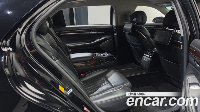Genesis EQ900 5.0 GDI AWD Limousine Prestige 2016 — фото 11