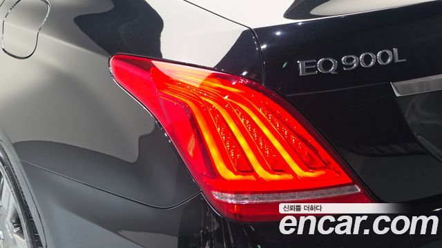 Genesis EQ900 5.0 GDI AWD Limousine Prestige 2016 — фото 23