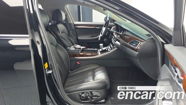 Genesis EQ900 5.0 GDI AWD Limousine Prestige 2016 — фото 26