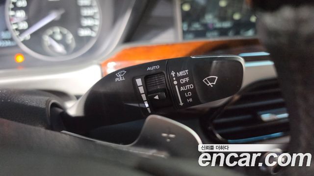 Genesis EQ900 5.0 GDI AWD Limousine Prestige 2016 — фото 40