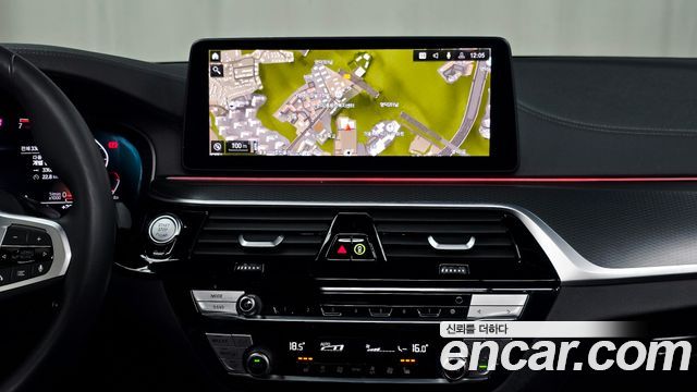 BMW 5 Series (G30) 520i M Sport 2022 — фото 13