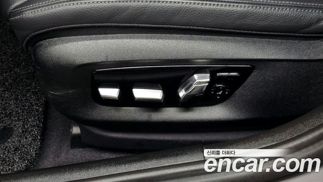 BMW 5 Series (G30) 520i M Sport 2022 — фото 30