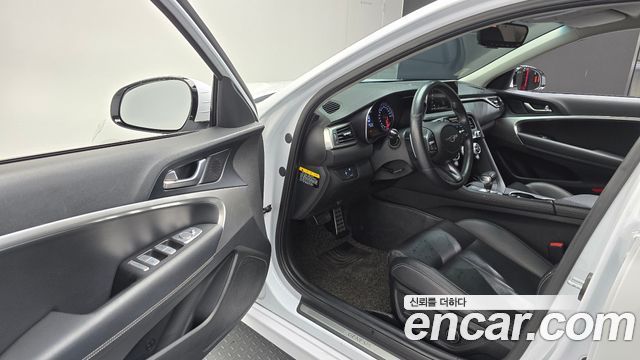 Genesis G70 2.0T Advanced 2019 — фото 10