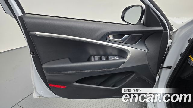 Genesis G70 2.0T Advanced 2019 — фото 24