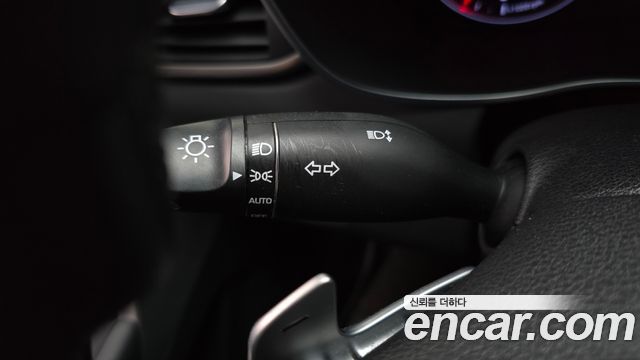 Genesis G70 2.0T Advanced 2019 — фото 27