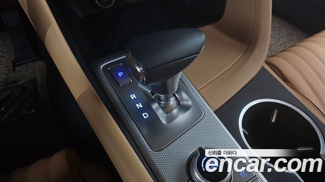 Genesis G70 Gasoline 2.5T 2WD 2025 — фото 9