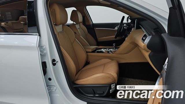 Genesis G70 Gasoline 2.5T 2WD 2025 — фото 11