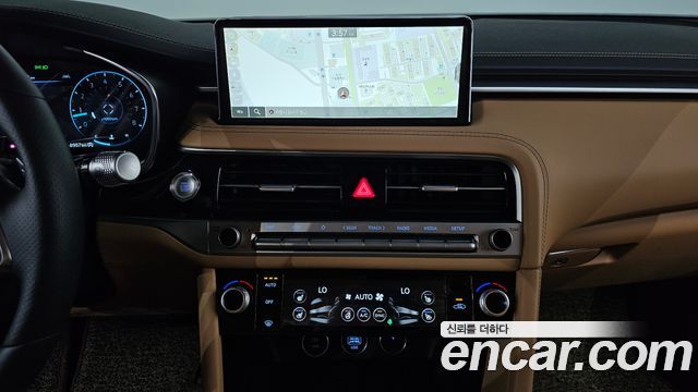 Genesis G70 Gasoline 2.5T 2WD 2025 — фото 14