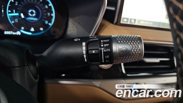 Genesis G70 Gasoline 2.5T 2WD 2025 — фото 18