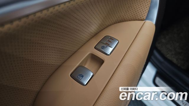 Genesis G70 Gasoline 2.5T 2WD 2025 — фото 19