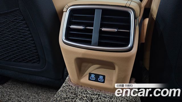 Genesis G70 Gasoline 2.5T 2WD 2025 — фото 35