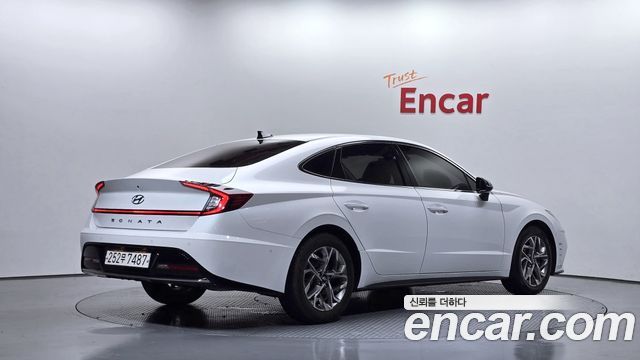 Hyundai Sonata (DN8) 2.0 Premium Plus 2022 — фото 2