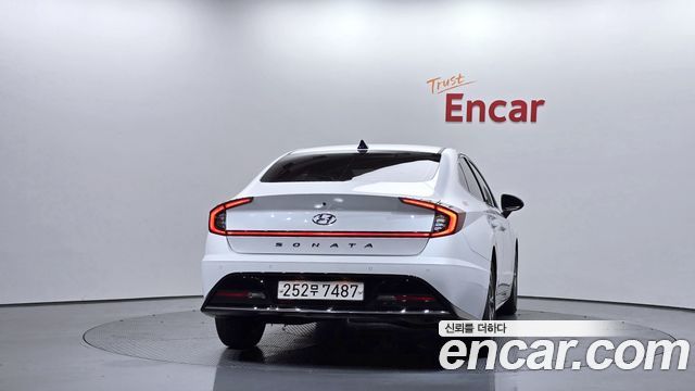 Hyundai Sonata (DN8) 2.0 Premium Plus 2022 — фото 4