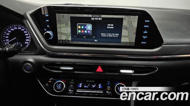 Hyundai Sonata (DN8) 2.0 Premium Plus 2022 — фото 14